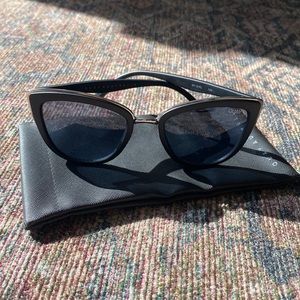 Quay “My Girl” Sunglasses